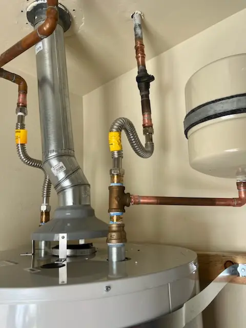 Water heater installation and plumbing repair in Fort Mitchell